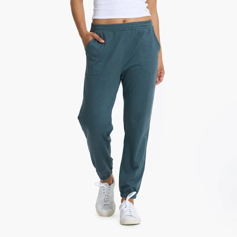 Vuori WOMEN'S Boyfriend Jogger stone heather